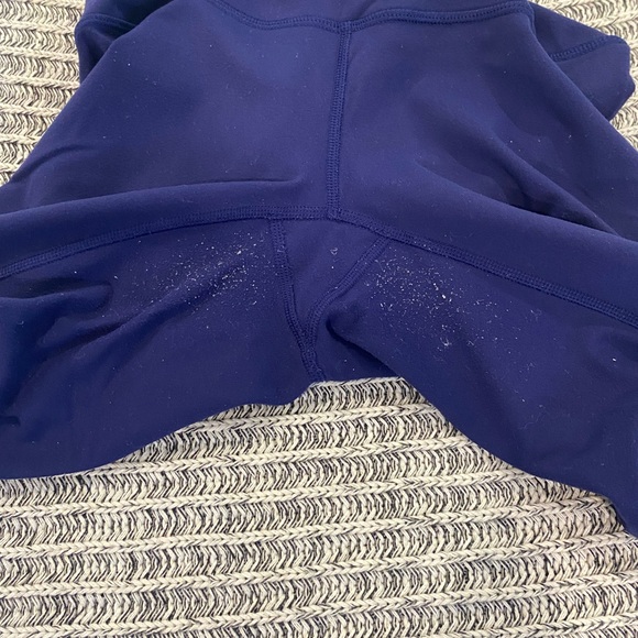 Lululemon Wunder Under Crops - Picture 3 of 3